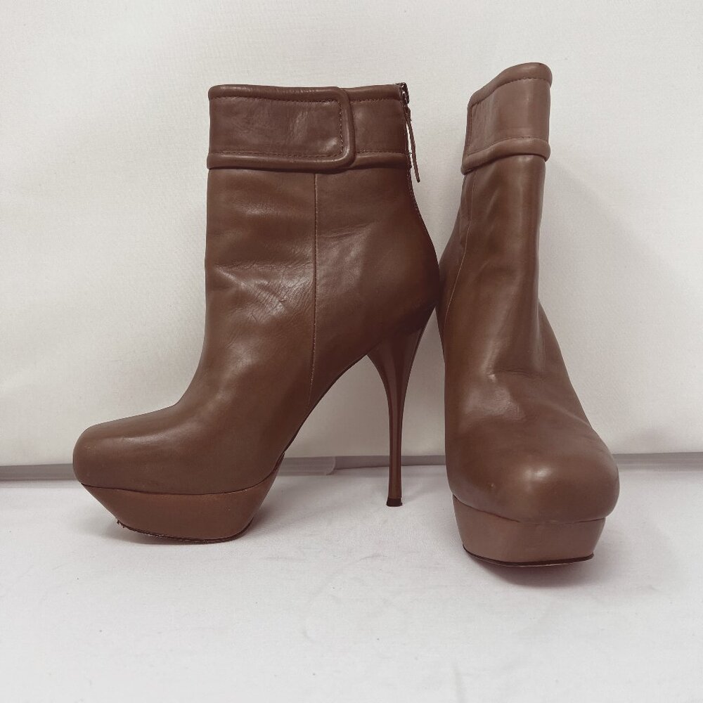 L.A.M.B. Tan Platform High Heel Ankle Boots US 7.5